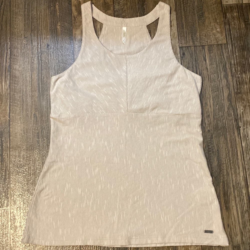 Mountain Khakis tank top small